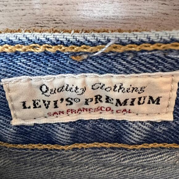 Levis Shorts Womens Size W25 Button Fly Cut Off 100% Cotton Distressed - Picture 13 of 16